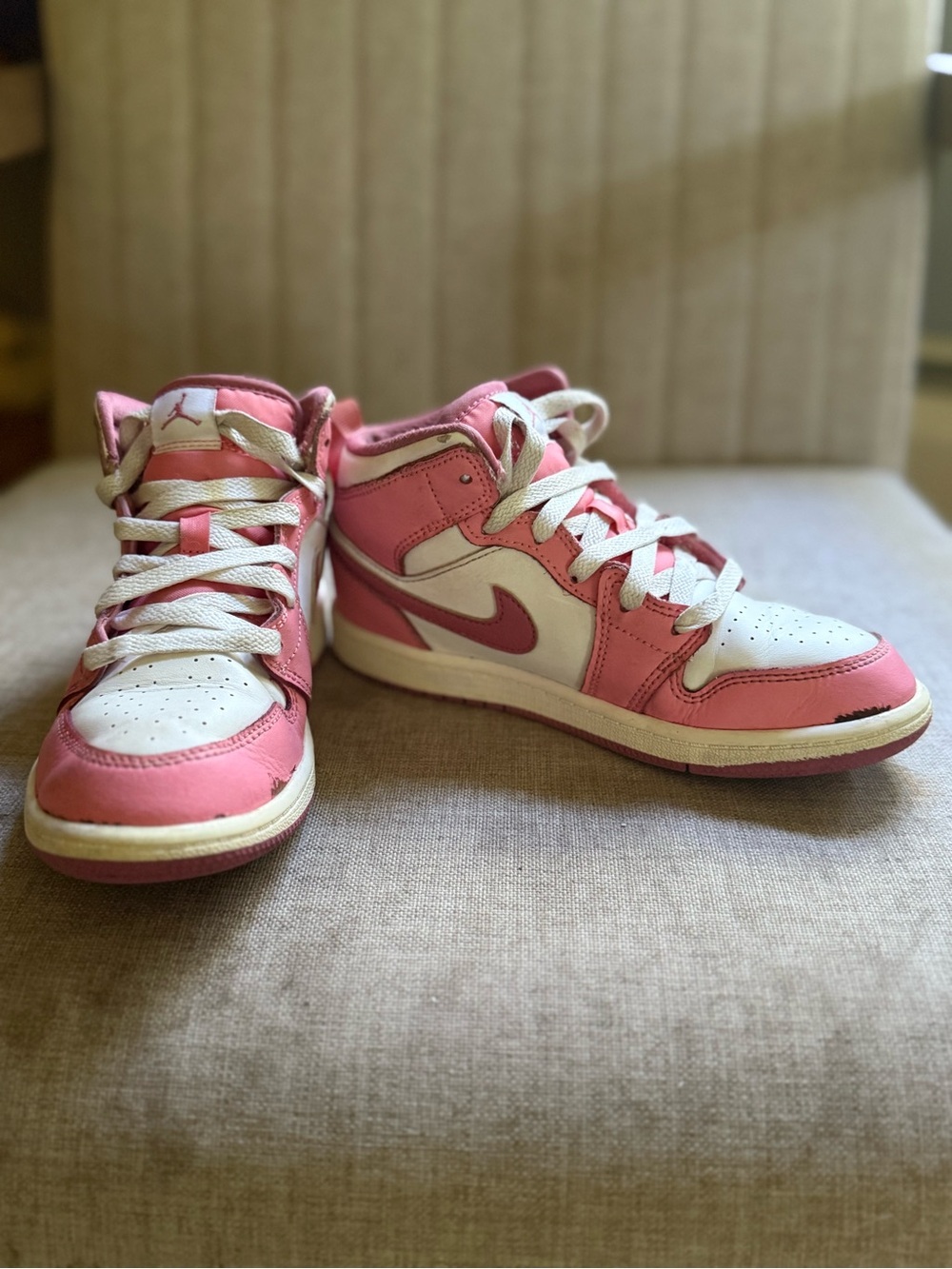 Nike Jordan’s Kids' Valentine Edition Pink and White  Sneakers mid 1